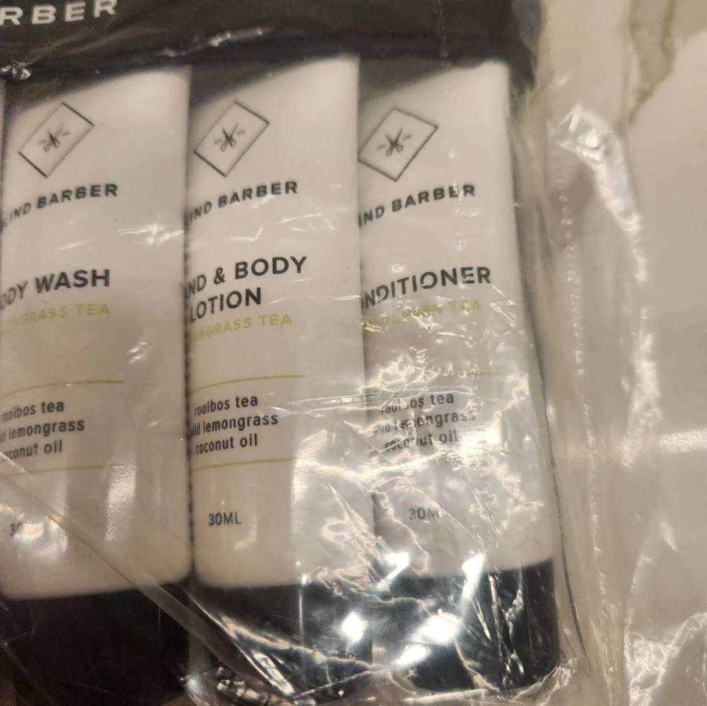 Blind Barber‎ Travel Set with Black Pouch
